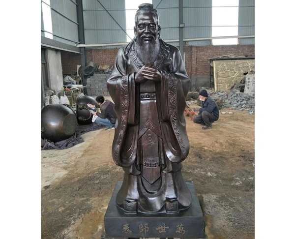 為什么學(xué)校要有校園不銹鋼雕塑呢？